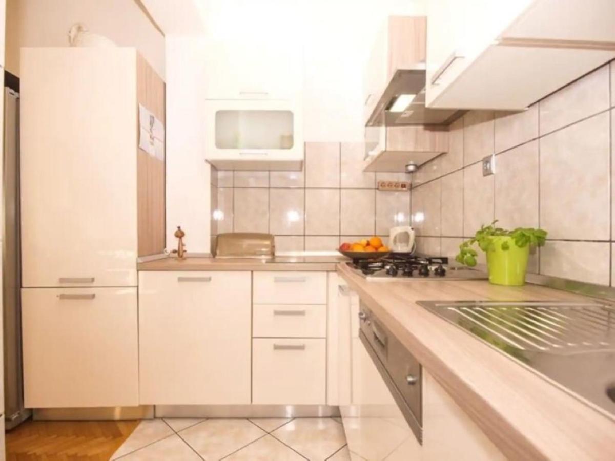 Apartments Villa Golden View トロギール エクステリア 写真
