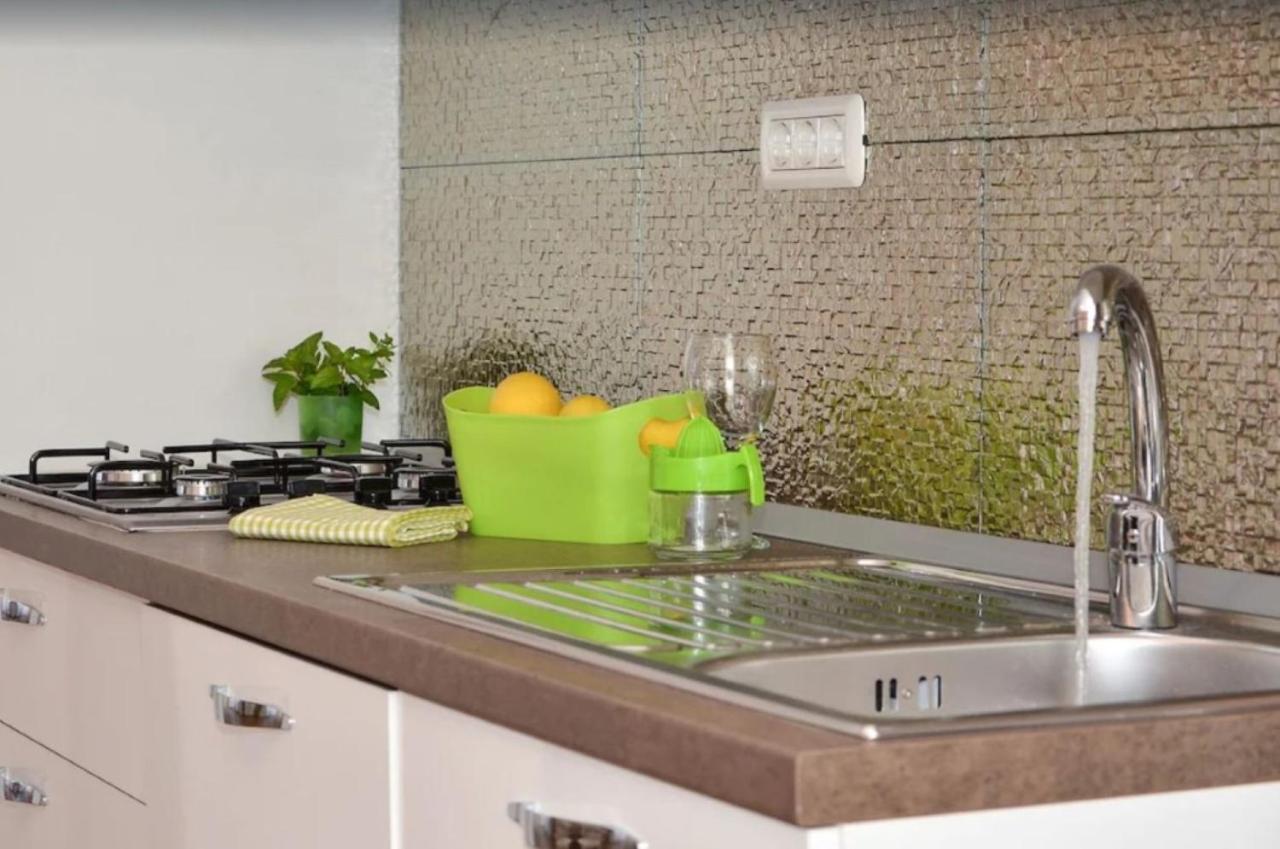 Apartments Villa Golden View トロギール エクステリア 写真