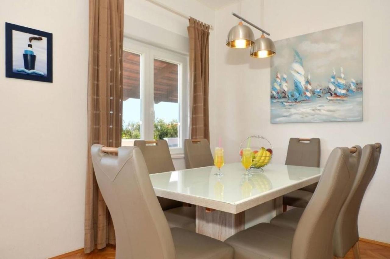 Apartments Villa Golden View トロギール エクステリア 写真