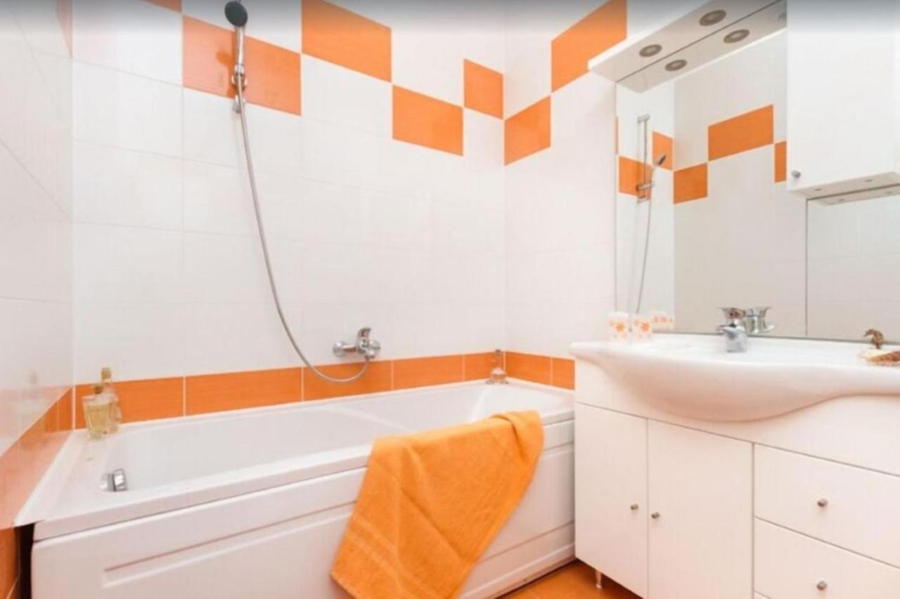 Apartments Villa Golden View トロギール エクステリア 写真