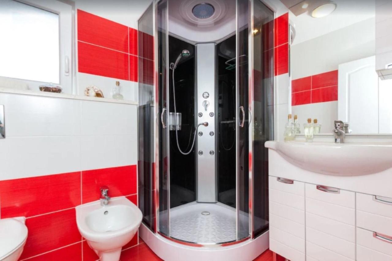 Apartments Villa Golden View トロギール エクステリア 写真