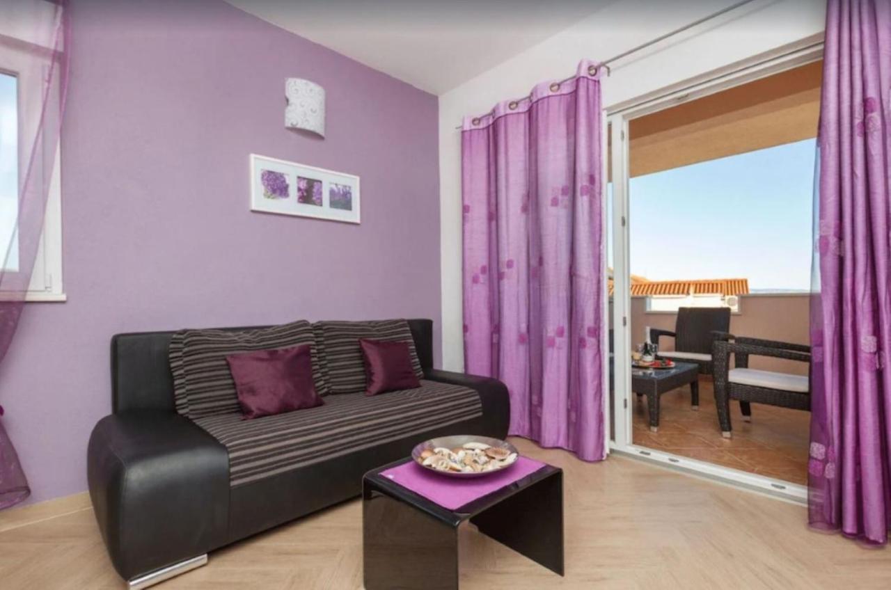 Apartments Villa Golden View トロギール エクステリア 写真